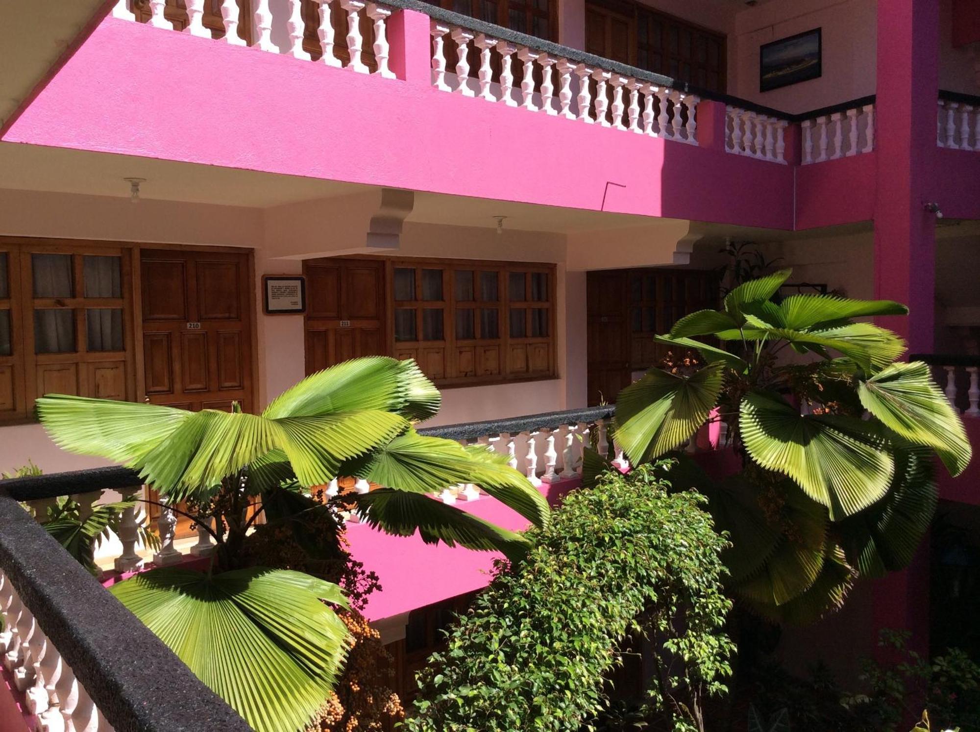 Hotel Michelle San Andrés Tuxtla Esterno foto