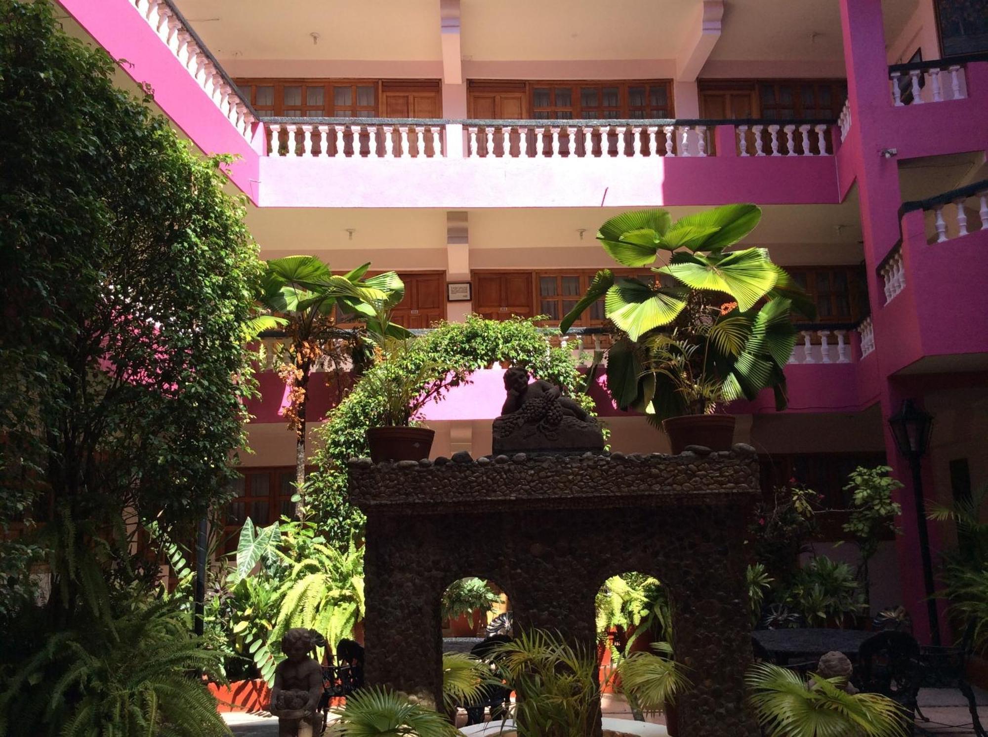 Hotel Michelle San Andrés Tuxtla Esterno foto
