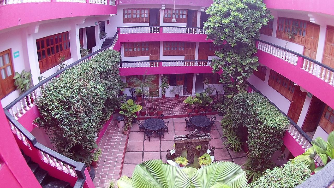 Hotel Michelle San Andrés Tuxtla Esterno foto