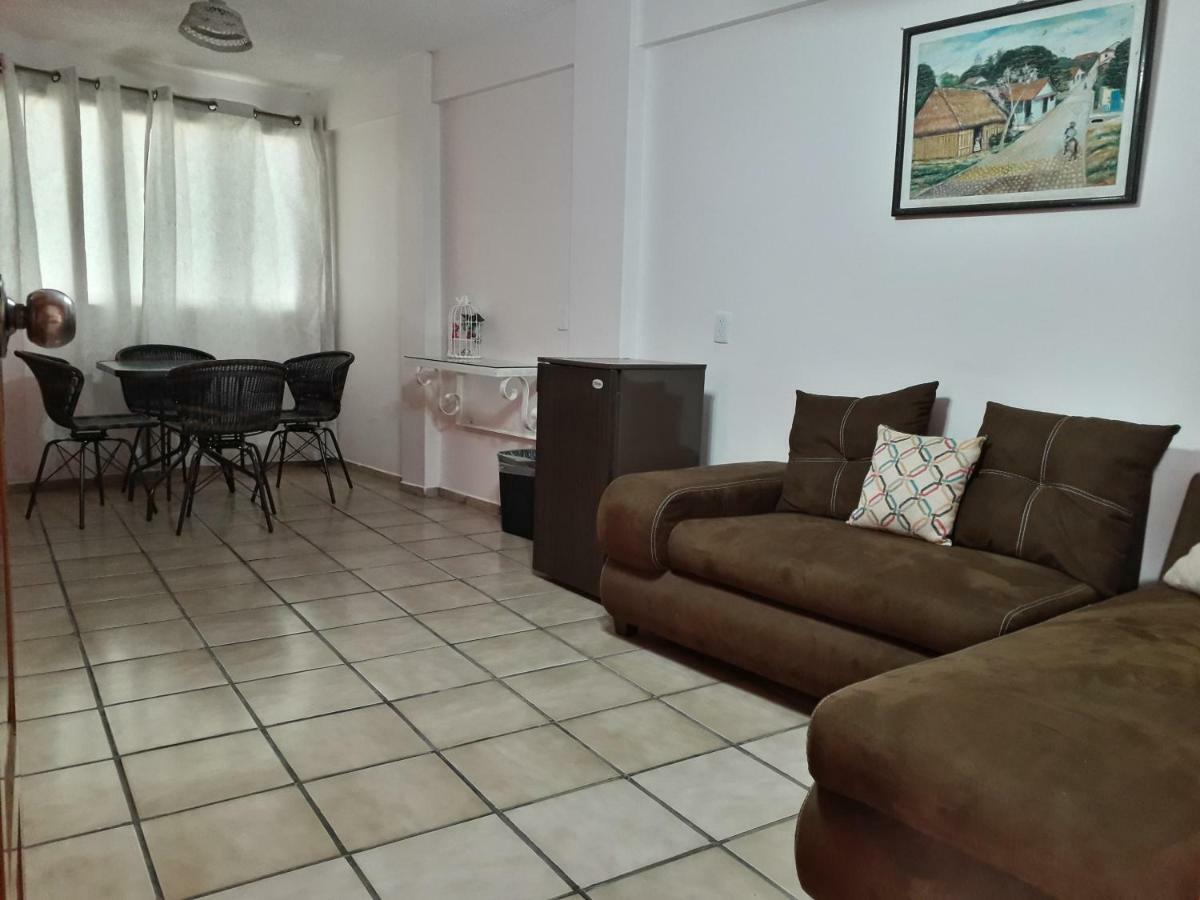 Hotel Michelle San Andrés Tuxtla Esterno foto